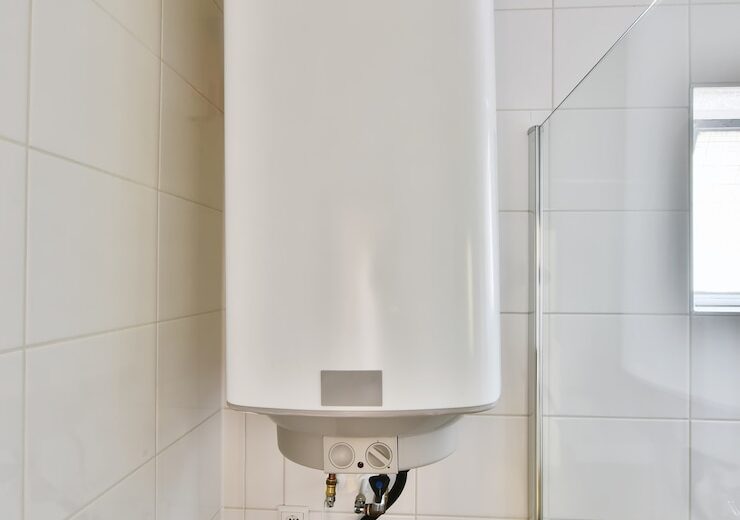 Cum alegem și montăm corect un boiler electric