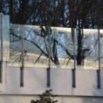 Cum proiectăm un gard care combină metalul cu lemnul sau sticla