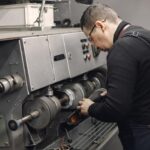 Utilizarea presei hidraulice în procesele de reparație